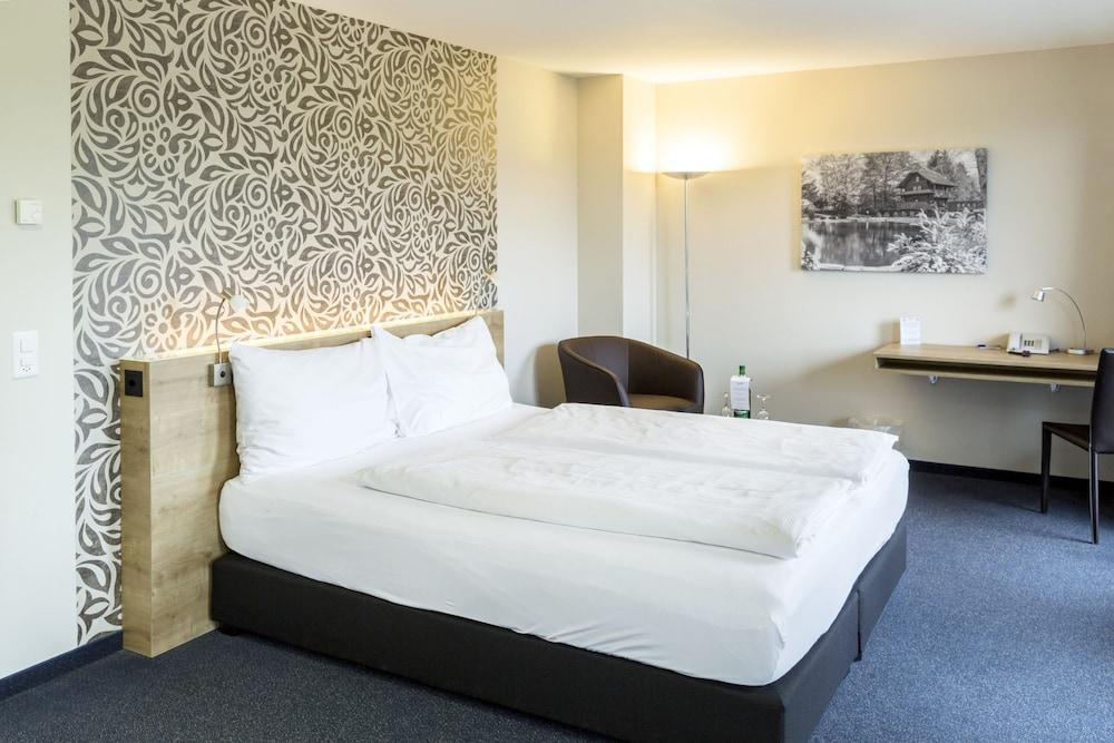 Aarau West Swiss Quality Hotel Oberentfelden Dış mekan fotoğraf